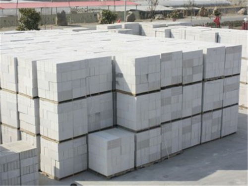 轻质砖成建筑新宠，辉煌建材价格实惠助力绿色施工